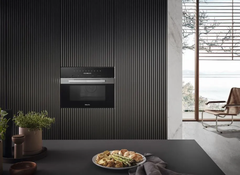Lò vi sóng Miele M7240TC