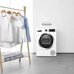 Máy sấy quần áo Bosch WTW87541 Serie 8