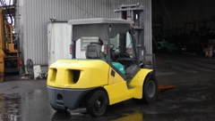 Xe nâng dầu cũ 4.5 tấn KOMATSU FD45T-10 Đời 2011 (Dịch Càng - Càng Dài 2.35m)