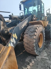 Máy xúc lật 5 tấn XCMG LW500KN Bản Cần Dài (Đời 2020) - Gầu 3.5 - 4.2 m3