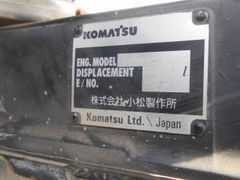 Xe nâng dầu 2.5 tấn KOMATSU FD25T-17 Đời 2012 (Gật Gù - Càng Dài 1.81m)