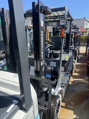 Xe nâng điện 2.5 tấn UNICARRIERS FB25-8 (Đời 2019 - Siêu Lướt 1.989 Giờ)