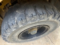 Xe nâng dầu cũ 3 tấn Komatsu FD30C-15 số sàn càng dài 1.81m dịch giá đời 2005 - 583217