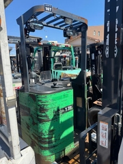 Xe nâng điện đứng lái 1.3 tấn TOYOTA 8FBRK13 Đời 2022 (Nhỏ Gọn, Linh Hoạt)