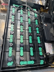 Xe nâng điện 1.5 tấn KOMATSU FB15-12 Đời 2009 (Giá Tốt - Thu Hồi Vốn Nhanh)