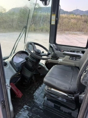 Máy xúc lật 5.5 tấn XCMG LW550KV Bản Cần Dài (Đời 2021) - Gầu 4.2 m3