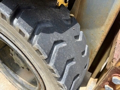 Xe nâng dầu cũ 3 tấn Komatsu FD30C-15 số sàn càng dài 1.81m dịch giá đời 2005 - 583217