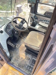 Máy xúc lật 5 tấn XCMG LW500KN Bản Cần Dài (Đời 2020) - Gầu 3.5 - 4.2 m3