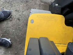 Xe nâng điện ngồi lái 900kg KOMATSU FB09H-12 Nâng Cao 5.5m (Đời 2015)