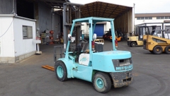 Xe nâng dầu 3.5 tấn MITSUBISHI FD35A Số Sàn (Lốp Kép - Gật Gù)