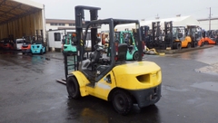 Xe nâng dầu 3 tấn KOMATSU FD30C-17 Số Sàn - Nâng Cao 4m (Gật Gù)