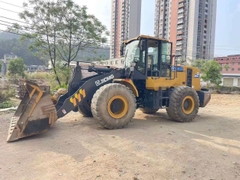 Máy xúc lật 5 tấn XCMG LW500KN Bản Cần Dài (Đời 2020) - Gầu 3.5 - 4.2 m3