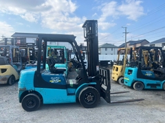 Xe nâng dầu 2.5 tấn SUMITOMO 11FD25PAXI92D - Nâng Cao 4m (Cơ cấu Gật Gù)