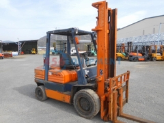 Xe nâng dầu Toyota 5FD30/43574 (3 Tấn)