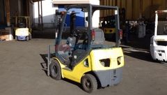 Xe nâng dầu 1 tấn Komatsu FD10T-21/200186 năm 2011