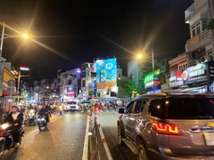 Billboard 251 Dương Bá Trạc