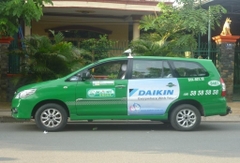 Dán decal xe Taxi