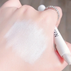 Bút kẻ mắt trắng, bút nhũ mắt Mugelen phấn bắt sáng trang điểm makeup highlight không trôi