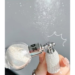 Chai Xịt Nhũ Bắt Sáng Kim Tuyến TEAYASON Spray Cho Mặt Và Body Dạng Xịt