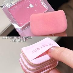 [JUDYDOLL] Má hồng dạng kem Judydoll Glow Brush Balm 2IN1 tạo hiệu ứng da căng bóng - 1 Ô TẶNG KÈM MÚT
