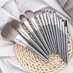Bộ Cọ Trang Điểm 14 Cây Chuyên Makeup Cá Nhân Kèm Bao Da, Cốc Lông Siêu Mềm