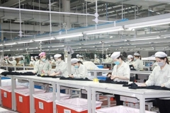 Từ gia công đến xây dựng thương hiệu: Hướng đi mới cho may mặc Việt Nam