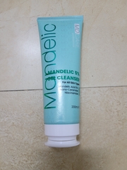 Md Care Srm Mandelic 5% Cleanser Bảo Vệ Da Khô, Lão Hóa 200Ml-Xanh Ngọc (Cty)