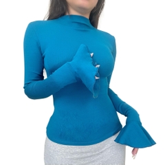 A40 - Áo Cổ Trụ Dài Tay Loe
