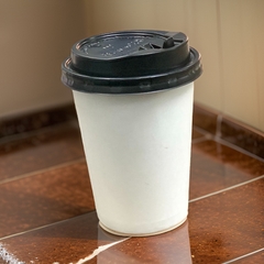 50 ly giấy trắng có nắp chịu nhiệt dùng 1 lần 9oz -270ml- Sản phẩm độc đáo tiện lợi