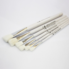 50 bộ bút vẽ lông dê đàu bằng (bộ 6 cái cán trắng)