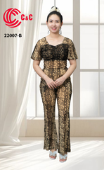 22007 - Fitted Chest Top with Sensual Lace Combined Trendy Lantern Sleeves