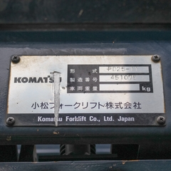 Xe nâng dầu Komatsu Nhật Bãi 2,5 Tấn FD25-11