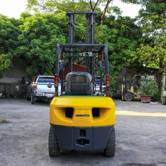 Xe nâng dầu Komatsu Nhật Bãi 3 Tấn FD30C-16 Gật gù lốp kép
