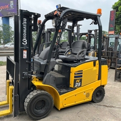 XE NÂNG CŨ KOMATSU 2.5T (Xe 2020. Bình khô 2020)