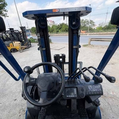 KOMATSU 2.5 TẤN ĐIỆN FE25-1-302447 (Xe 2016, Bình khô 2020)