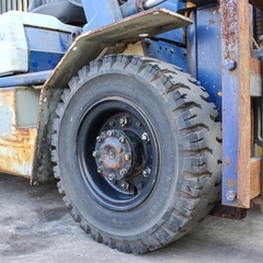 Xe nâng dầu Komatsu Nhật Bãi 2 Tấn FD20-11
