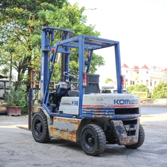 Xe nâng dầu Komatsu Nhật Bãi 2 Tấn FD20-11
