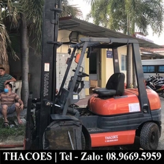 Xe nâng dầu Toyota 6FD25 2,5 Tấn gật gù