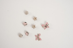 Phụ kiện Charm Sticker Trang Trí Gắn Giày/Dép Sục, Balo, Túi Dễ Dàng Tháo - Gắn Đa Dạng Mẫu Mã Phong Cách