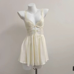 Váy 2 dây ren sexy Đen Kem