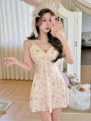 Váy 2 dây gấu sọc
