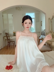 Váy 2 dây trơn 4 màu