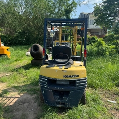 Xe Nâng Komatsu 1.8 tấn Ngã Đổ Lốp Đôi