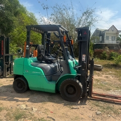 Xe Nâng Mitsubishi Hoả Tiển 2.5 Tấn Sàng Mặt Nạ FG25D