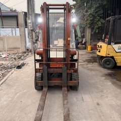 Xe nâng TCM 1.5 tấn Xăng