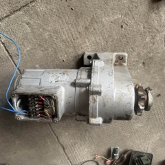 MOTOR GIẢM TỐC FUJI ELECTRIC 2.2KW (3HP) - CÓ THẮNG TỪ