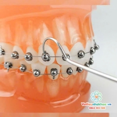 Mắc cài kim loại cánh cam tự khóa HanOrtho (tự buộc) (MUA 5 TẶNG 1)