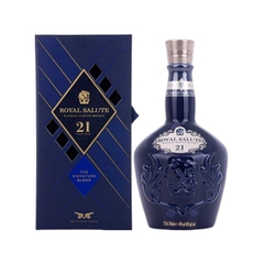 Royal Salute 21 Years Old – The Signature Blend (70cl – 40% ABV)