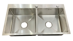 Chậu rửa đúc 2 Hộc Honorcy 8245 (304)