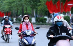 Miền Bắc lạnh khô, miền Trung mưa lớn, miền Nam mưa rào và dông